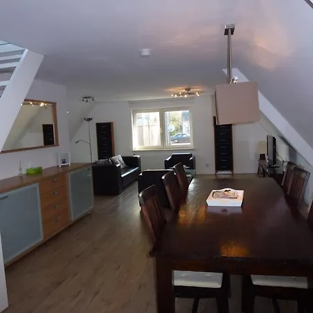 スキポール * アールスメール